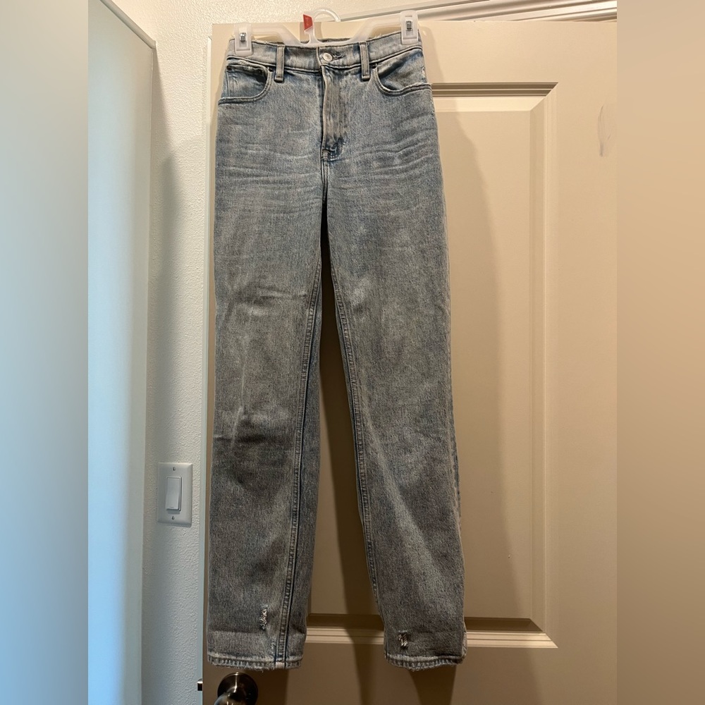 Abercrombie 90s Straight ultra high rise Jeans